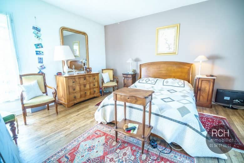 Photos du bien : Exclusivité – Les Mesnuls – Charmante maison dans environnement exceptionnel