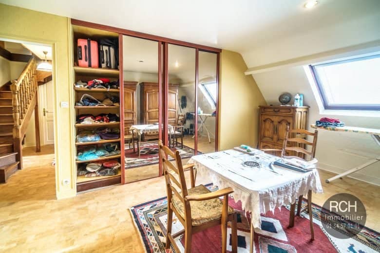 Photos du bien : Flexanville – Charmante maison avec matériaux de qualité