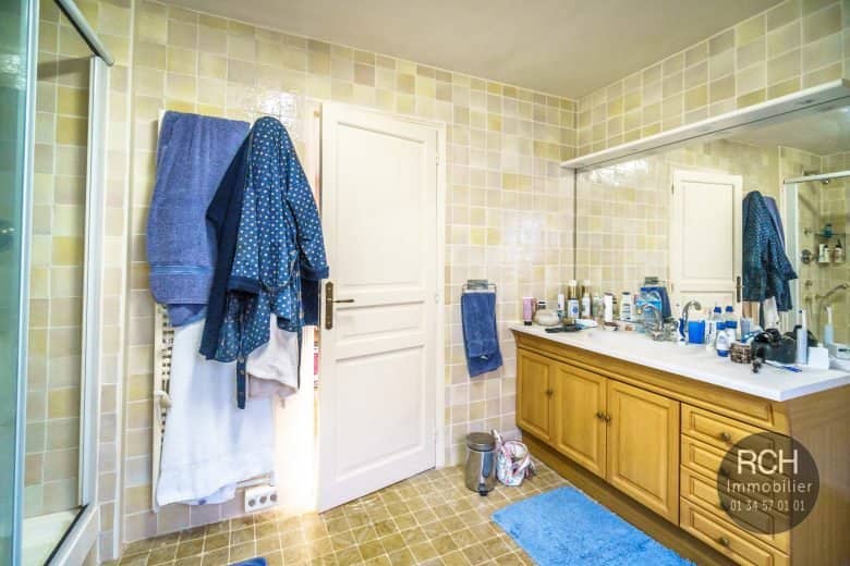 Photos du bien : Flexanville – Charmante maison avec matériaux de qualité