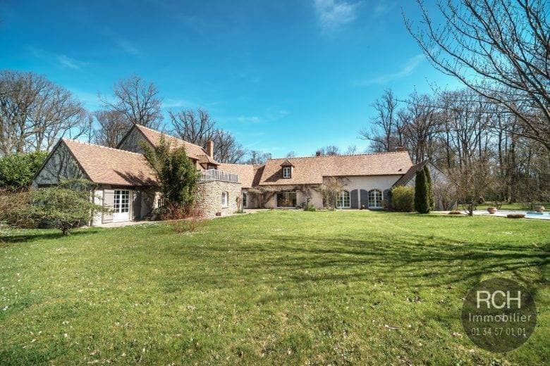Photos du bien : Grosrouvre – Magnifique propriété sur un parc d’environ 1,9 hectares