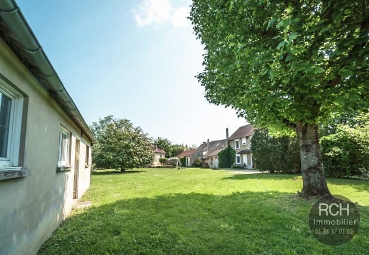 Photos du bien : Gambais – Charmante maison ancienne avec dépendances