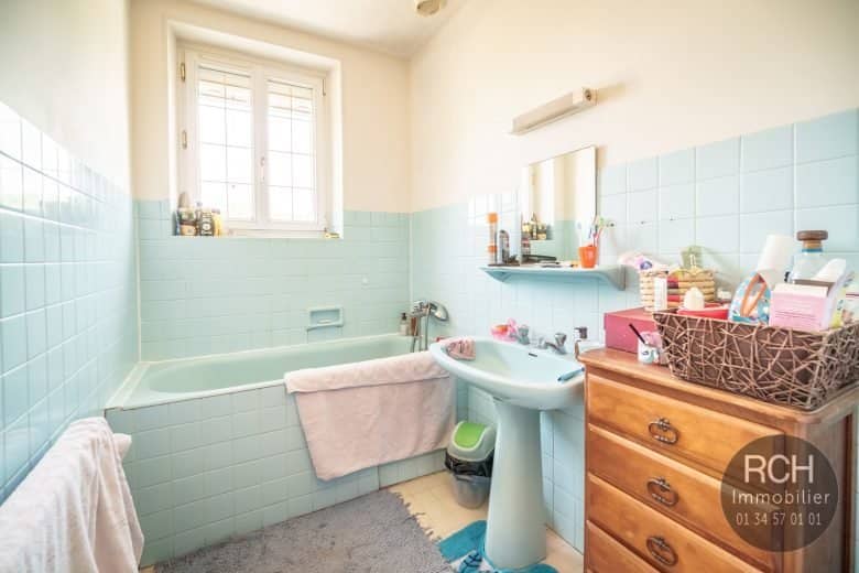 Photos du bien : Gambais – Charmante maison ancienne avec dépendances
