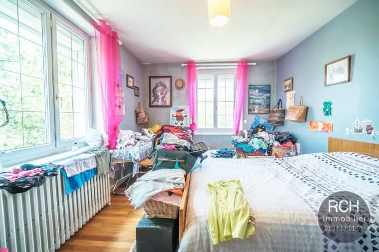 Photos du bien : Gambais – Charmante maison ancienne avec dépendances