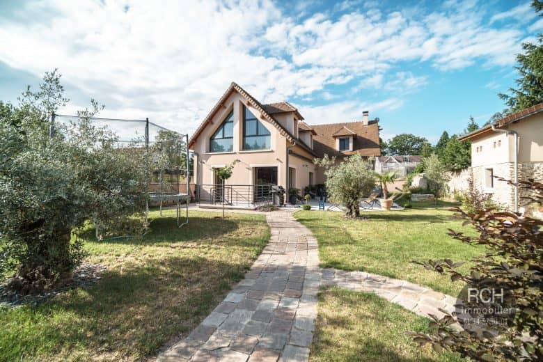 Photos du bien : Montfort L’Amaury – Très belle maison contemporaine de 2012