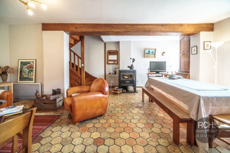 Photos du bien : Exclusivité – Septeuil – Charmante maison ancienne en parfait état