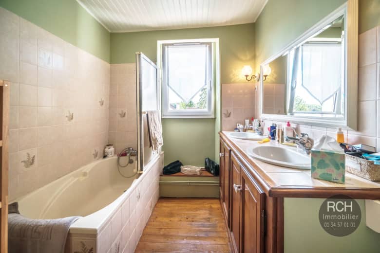 Photos du bien : Exclusivité – Septeuil – Charmante maison ancienne en parfait état