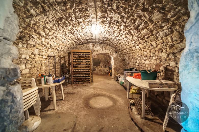 Photos du bien : Exclusivité – Septeuil – Charmante maison ancienne en parfait état