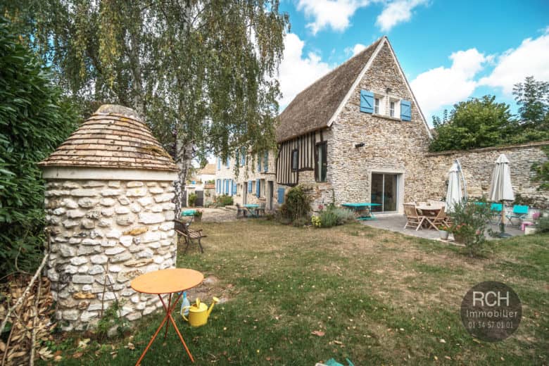 Photos du bien : Gressey- Charmante maison ancienne entièrement restaurée