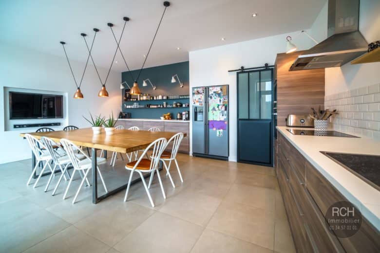 Photos du bien : EXCLUSIVITE – Montfort-l’Amaury centre – Belle maison entièrement restaurée
