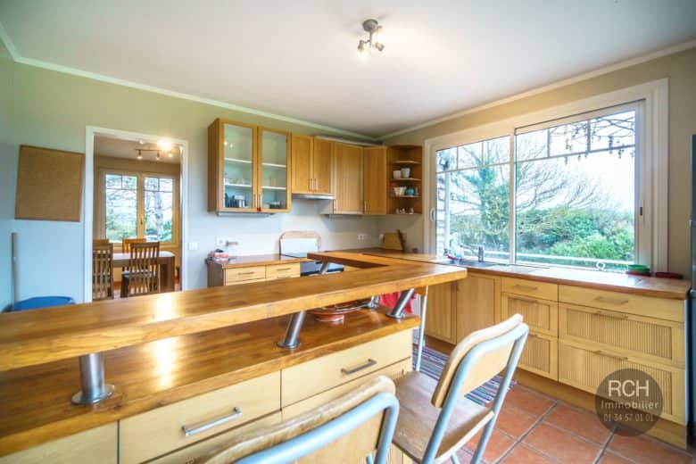 Photos du bien : Orgerus – Charmante maison aux grands volumes
