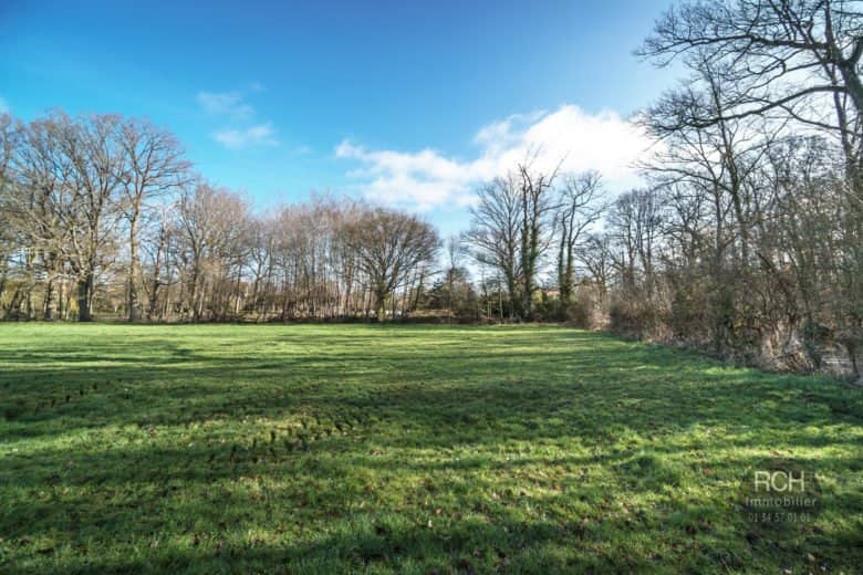 Photos du bien : Gambais – Terrain constructible dans bel environnement