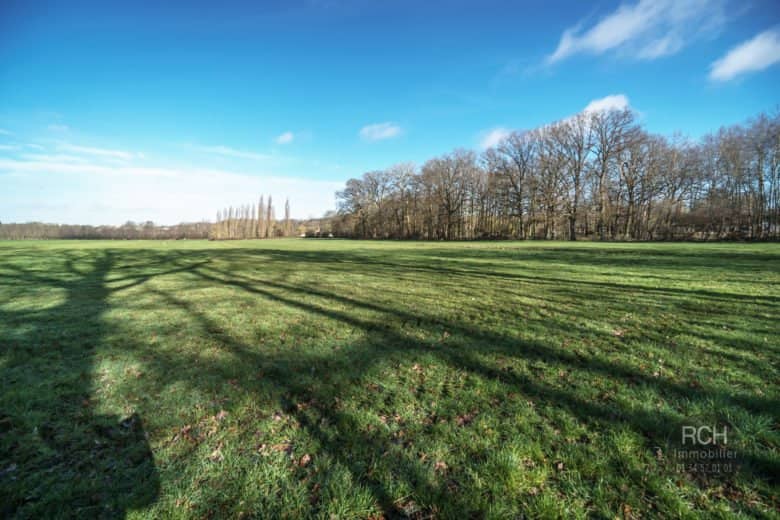 Photos du bien : Gambais – Terrain constructible dans bel environnement