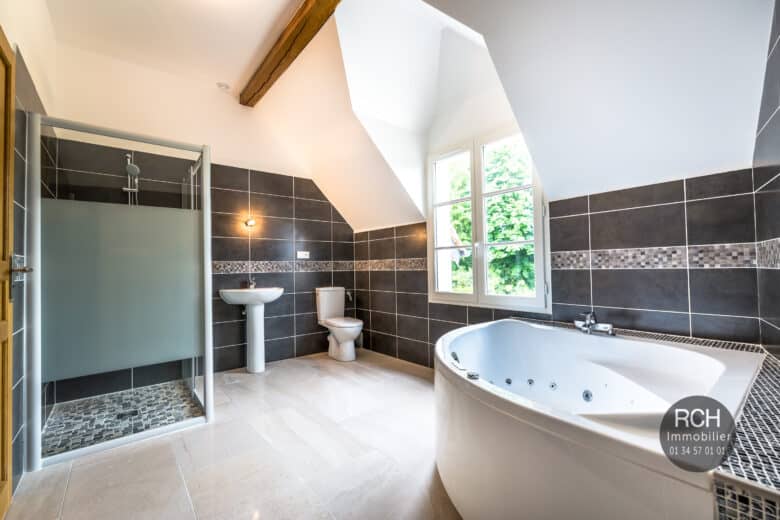 Photos du bien : Richebourg – Maison ancienne entièrement rénovée