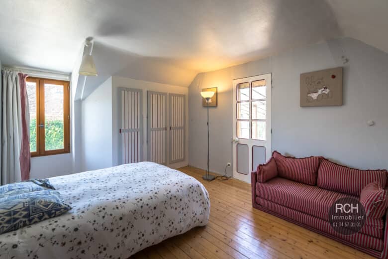 Photos du bien : Richebourg – Charmante maison ancienne avec grange aménagée
