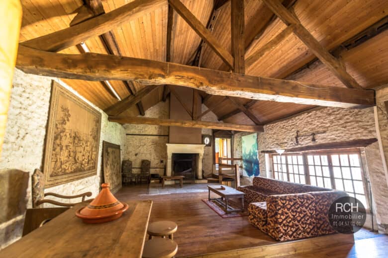 Photos du bien : Richebourg – Charmante maison ancienne avec grange aménagée