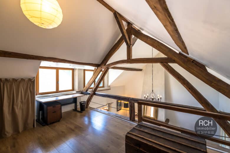 Photos du bien : Richebourg – Charmante maison ancienne avec grange aménagée