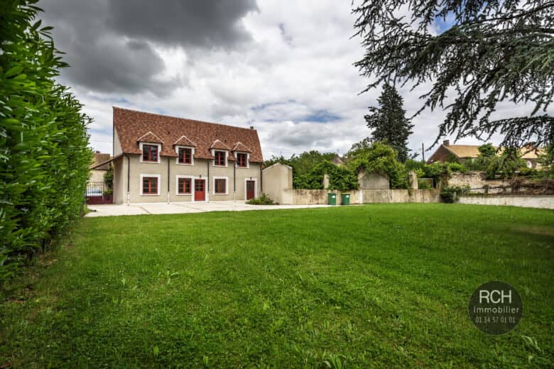 Photos du bien : Richebourg – Maison ancienne entièrement rénovée