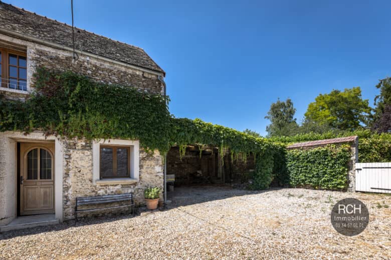 Photos du bien : Richebourg – Charmante maison ancienne avec grange aménagée