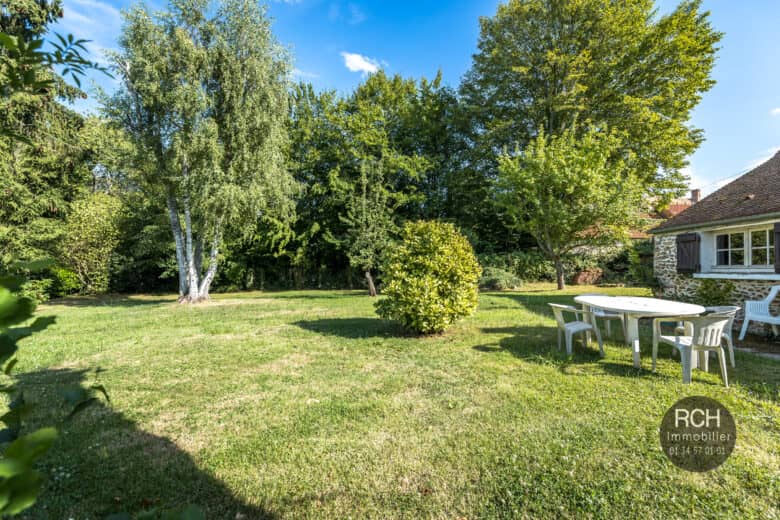 Photos du bien : EXCLUSIVITE – Les Mesnuls / La Millière – Charmante maison ancienne dans environnement privilégié