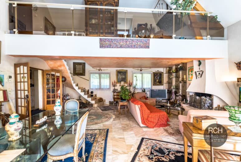 Photos du bien : Coulombs – Jolie maison avec magnifique vue dégagée