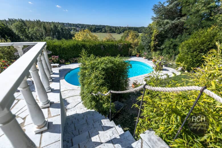Photos du bien : Coulombs – Jolie maison avec magnifique vue dégagée