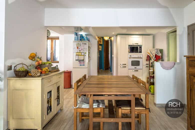 Photos du bien : EXCLUSIVITE – Centre ville de Jouars-Pontchartrain – Charmante maison ancienne