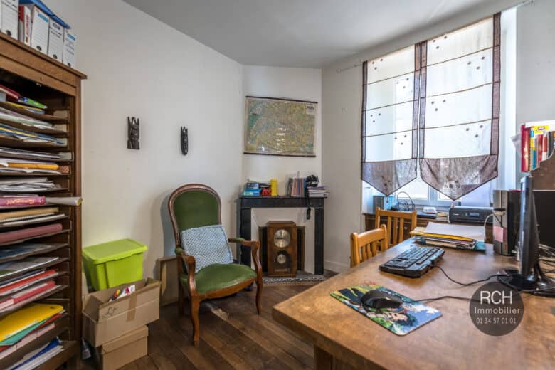 Photos du bien : EXCLUSIVITE – Centre ville de Jouars-Pontchartrain – Charmante maison ancienne