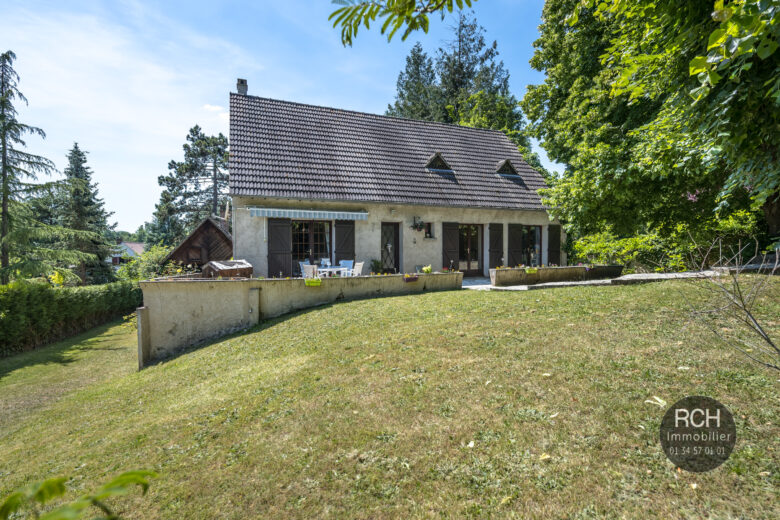 Photos du bien : Jouars-Pontchartrain – Charmante maison familiale