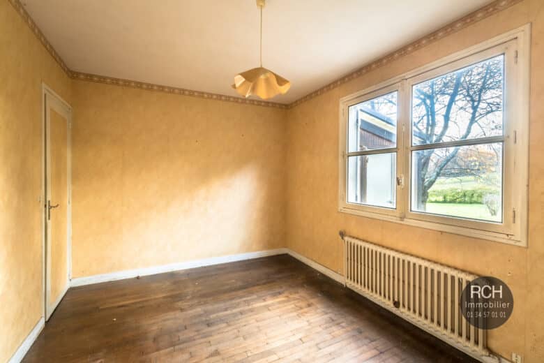 Photos du bien : Exclusivité – Grosrouvre – Maison à rénover