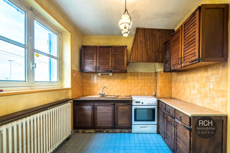 Photos du bien : Exclusivité – Grosrouvre – Maison à rénover