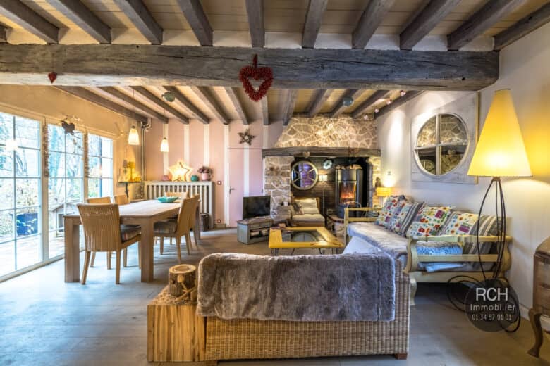 Photos du bien : Méré – Charmante maison en parfait état dans un bel environnement
