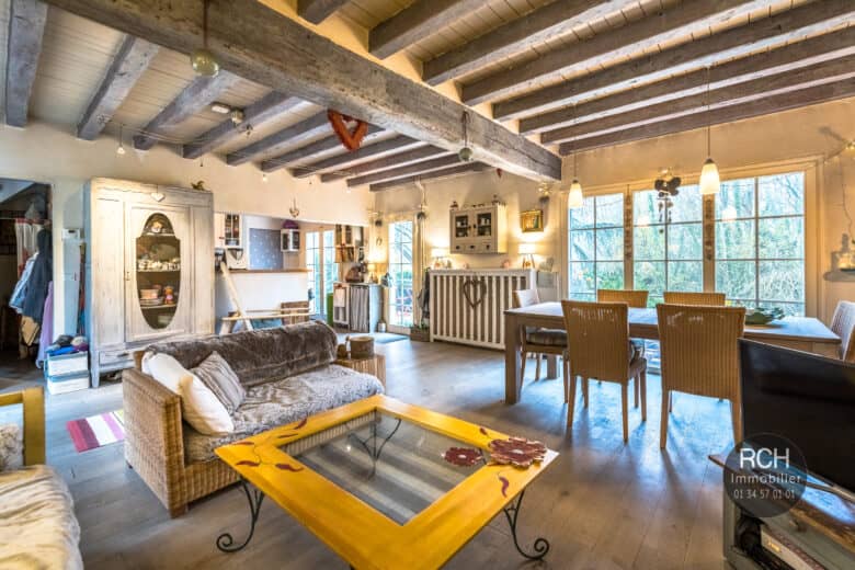 Photos du bien : Méré – Charmante maison en parfait état dans un bel environnement