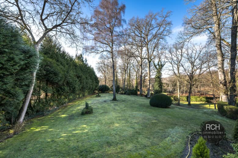 Photos du bien : Exclusivité – Gambais – Charmante maison dans un joli parc de plus de 8000 m2