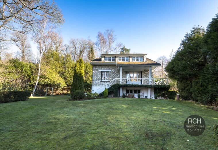 Photos du bien : Exclusivité – Gambais – Charmante maison dans un joli parc de plus de 8000 m2