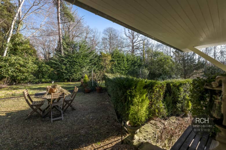 Photos du bien : Exclusivité – Gambais – Charmante maison dans un joli parc de plus de 8000 m2
