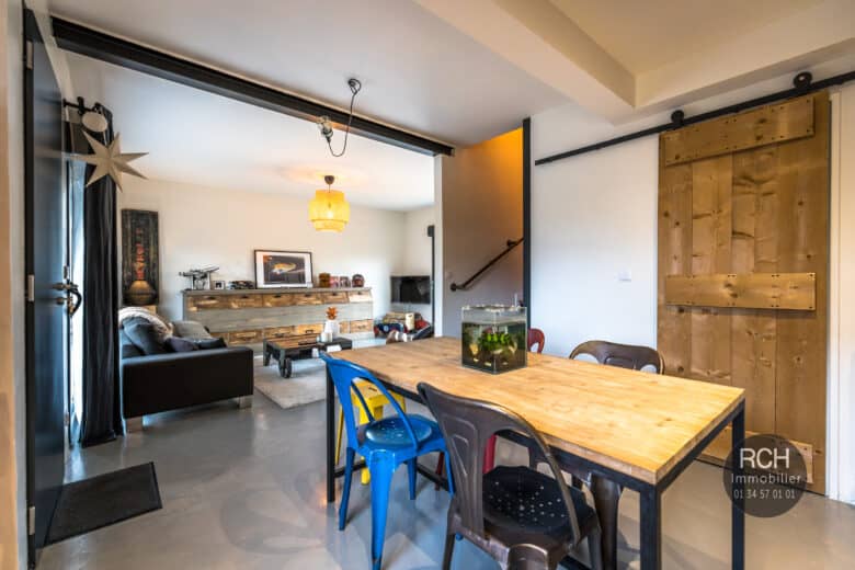 Photos du bien : EXCLUSIVITE – Montfort L’Amaury – Maison entièrement restaurée