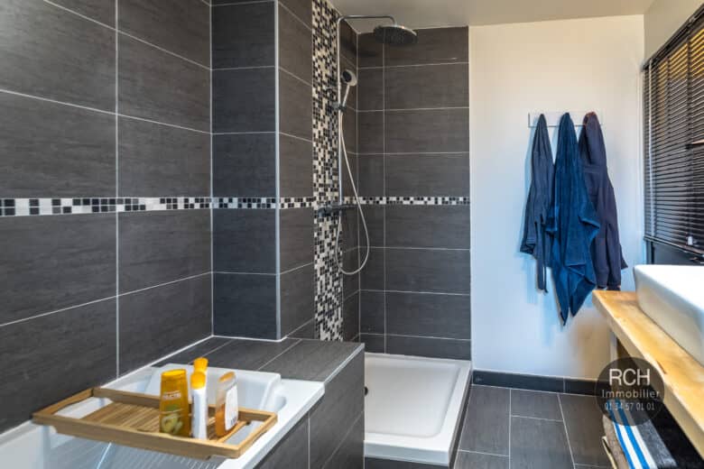 Photos du bien : EXCLUSIVITE – Montfort L’Amaury – Maison entièrement restaurée