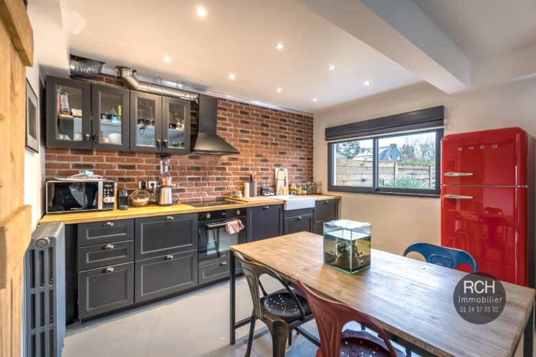 Photos du bien : EXCLUSIVITE – Montfort L’Amaury – Maison entièrement restaurée