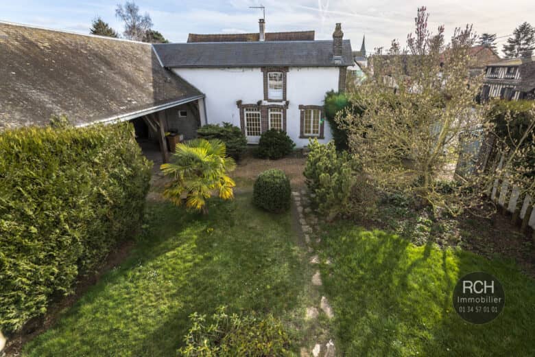 Photos du bien : Bû – Charmante maison ancienne avec dépendances