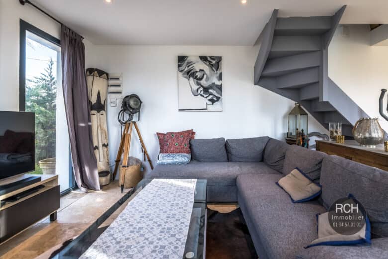 Photos du bien : Neauphle Le Chateau – Jolie maison entièrement restaurée