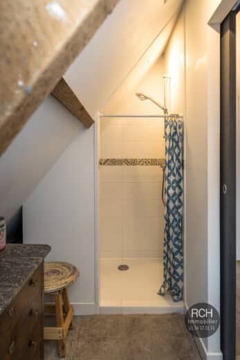 Photos du bien : Neauphle Le Chateau – Jolie maison entièrement restaurée