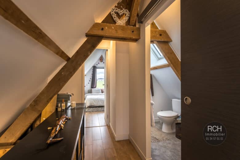 Photos du bien : Neauphle Le Chateau – Jolie maison entièrement restaurée