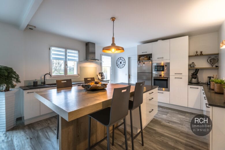 Photos du bien : Orgerus – Jolie maison parfaitement entretenue