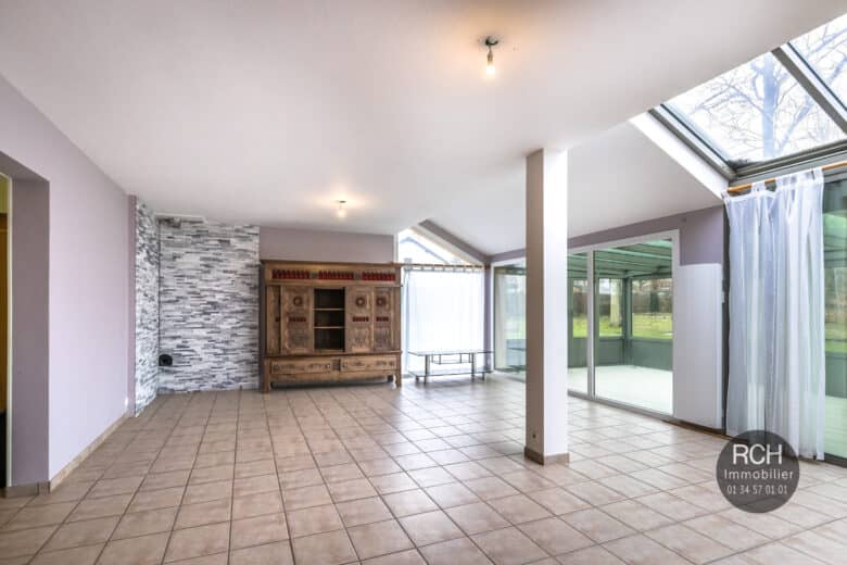 Photos du bien : Boutigny-Prouais – Grande maison d’architecte