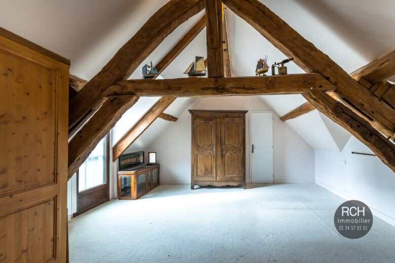 Photos du bien : Bazainville – Charmant corps de ferme avec granges
