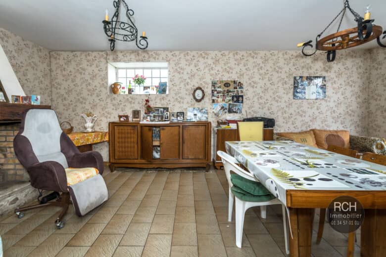 Photos du bien : Saint-Léger-en-Yvelines – Ensemble immobilier