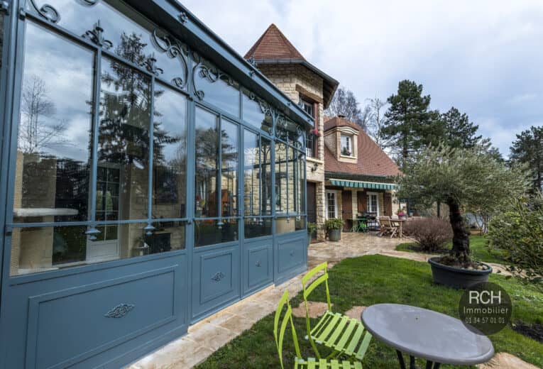 Photos du bien : Saint-Rémy-L’Honoré – Demeure de caractère entièrement rénovée