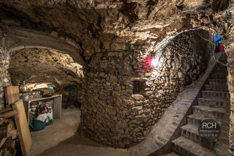 Photos du bien : Seul mandataire – Bourdonné – Charmante maison ancienne