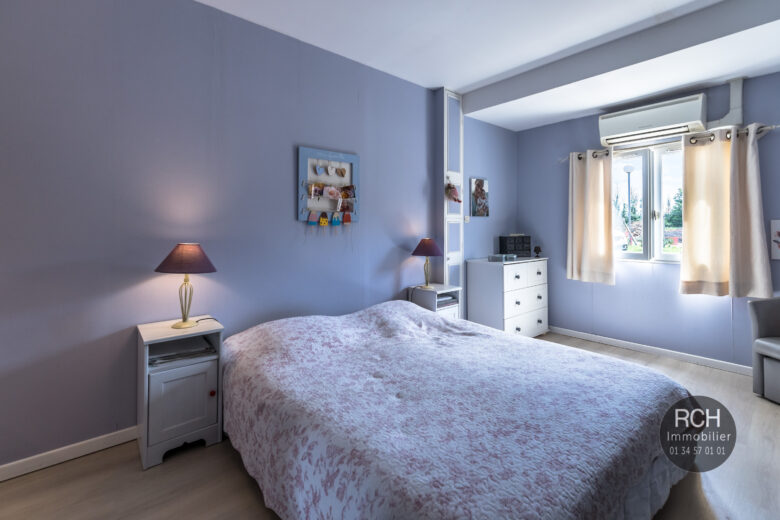 Photos du bien : Condé-sur-Vesgre – Jolie maison dans un bel environnement