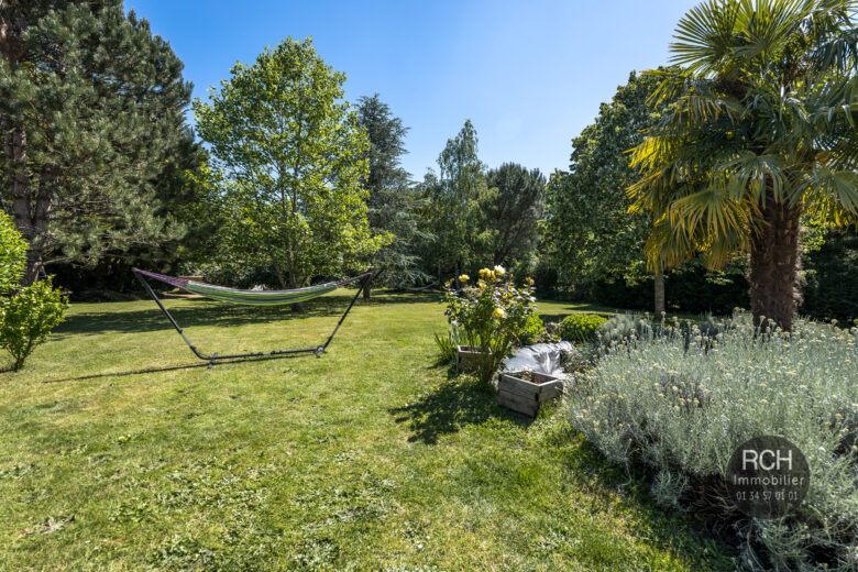 Photos du bien : Gambais – Jolie maison sur un très beau terrain de 2350 m2